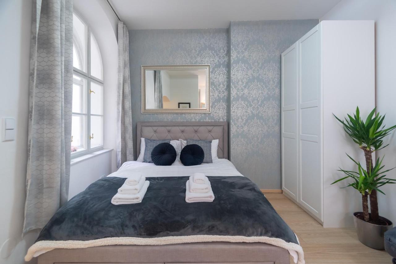 פראג Quiet Apartment In The Heart Of Old Town Centre מראה חיצוני תמונה