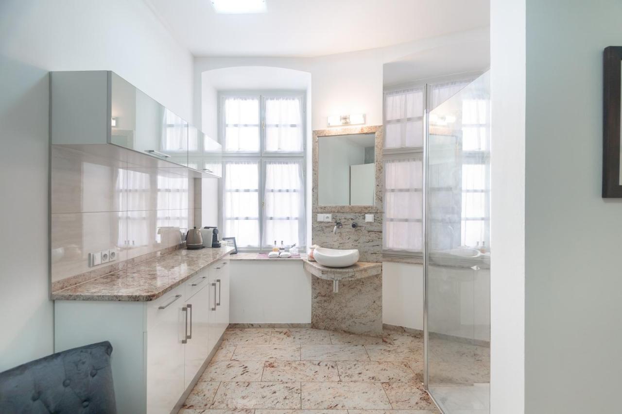 פראג Quiet Apartment In The Heart Of Old Town Centre מראה חיצוני תמונה